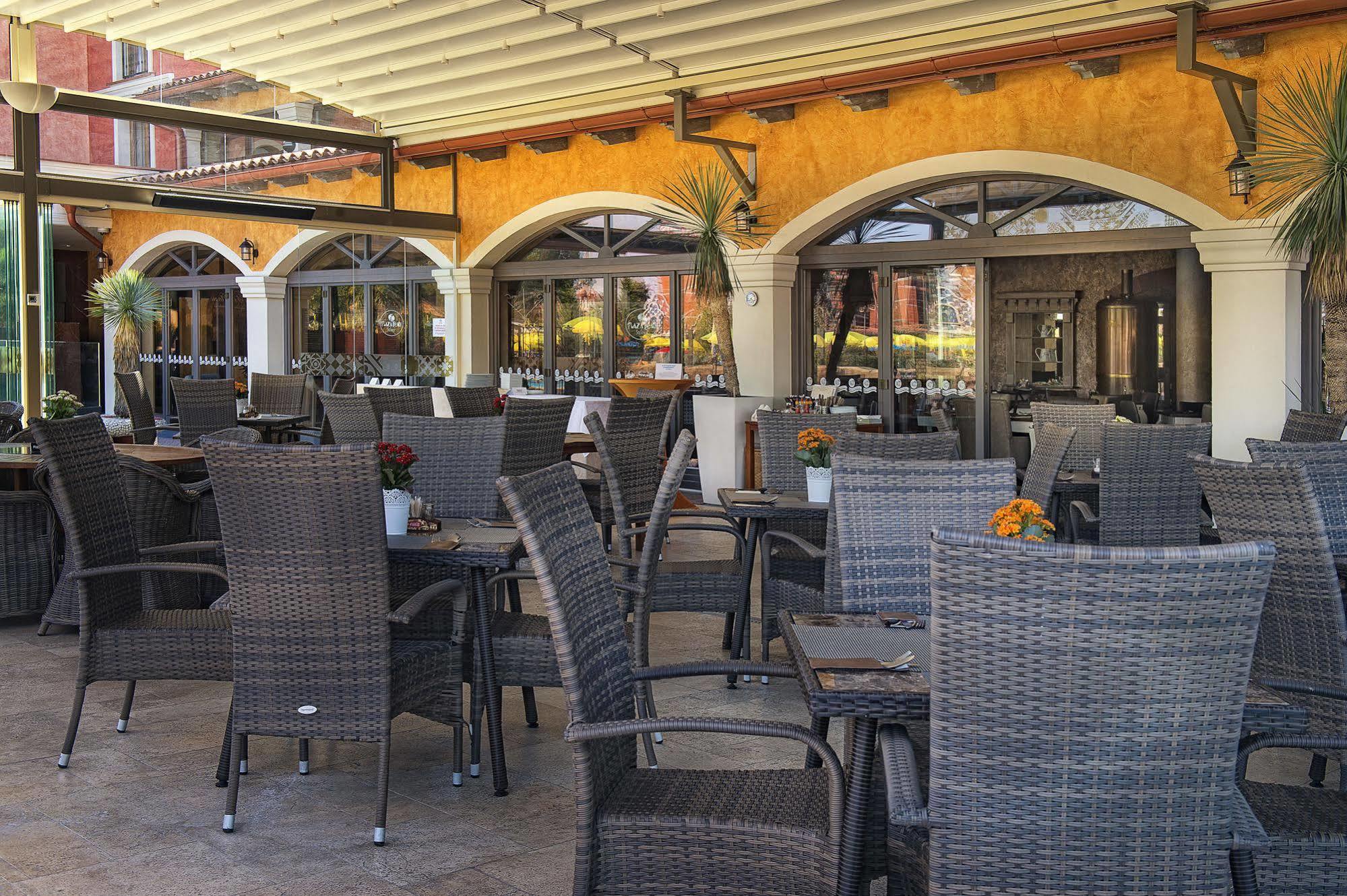 Villa Plaza Boutique Hotel & Spa Presov Ngoại thất bức ảnh