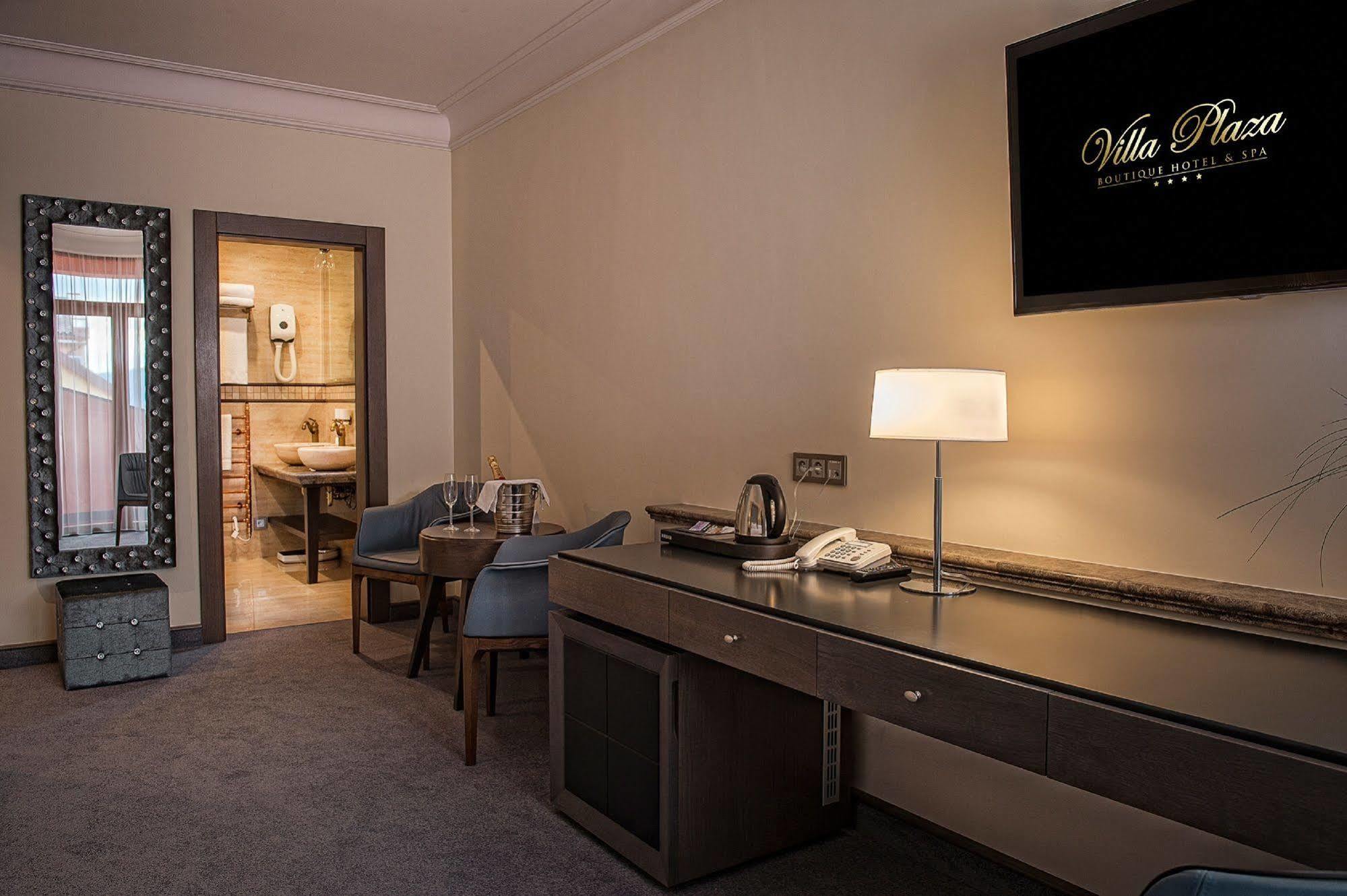 Villa Plaza Boutique Hotel & Spa Presov Ngoại thất bức ảnh