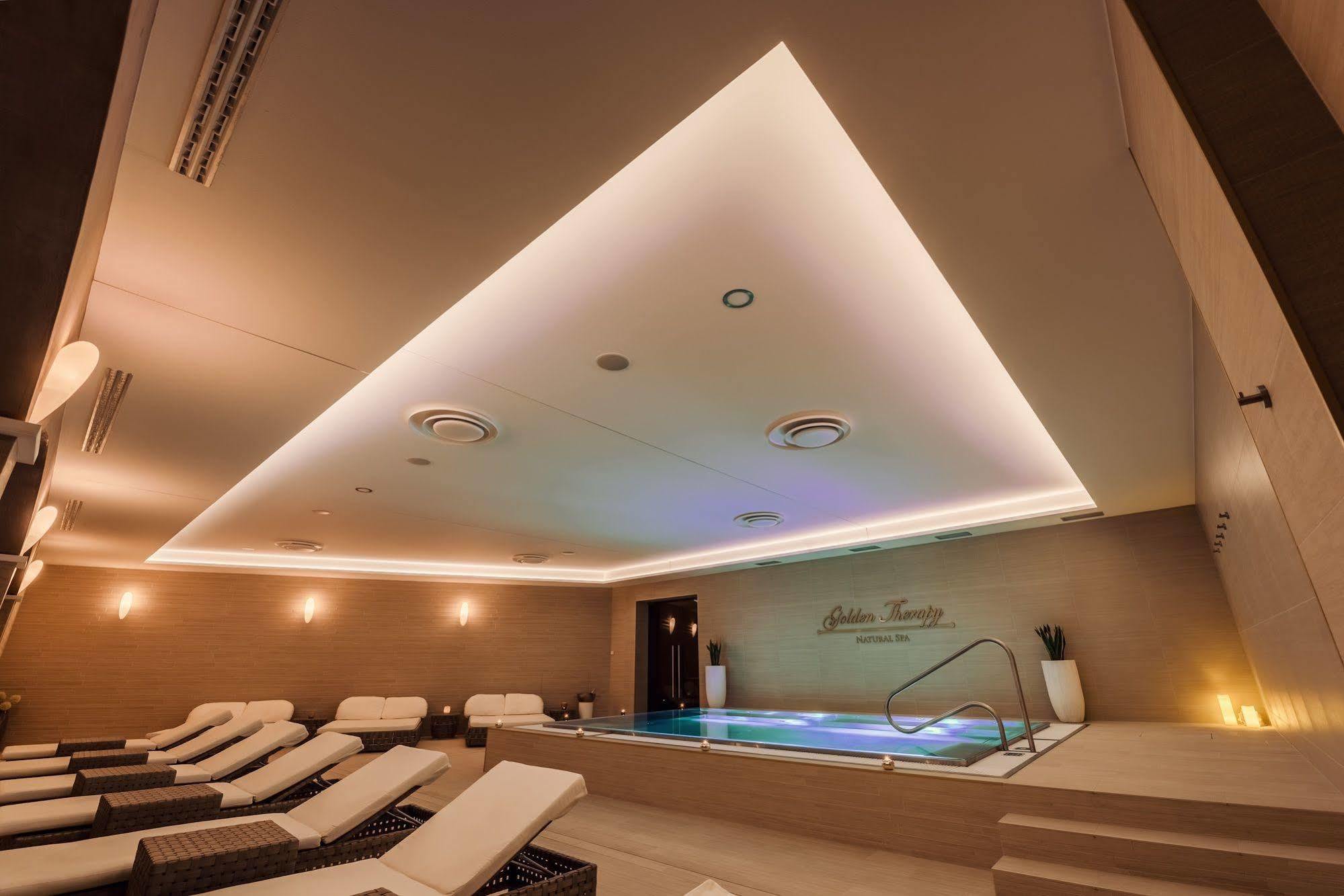 Villa Plaza Boutique Hotel & Spa Presov Ngoại thất bức ảnh